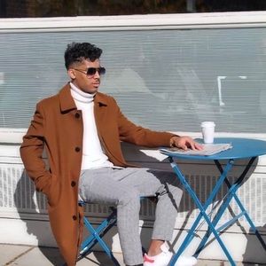 Meet your Posher, Ty